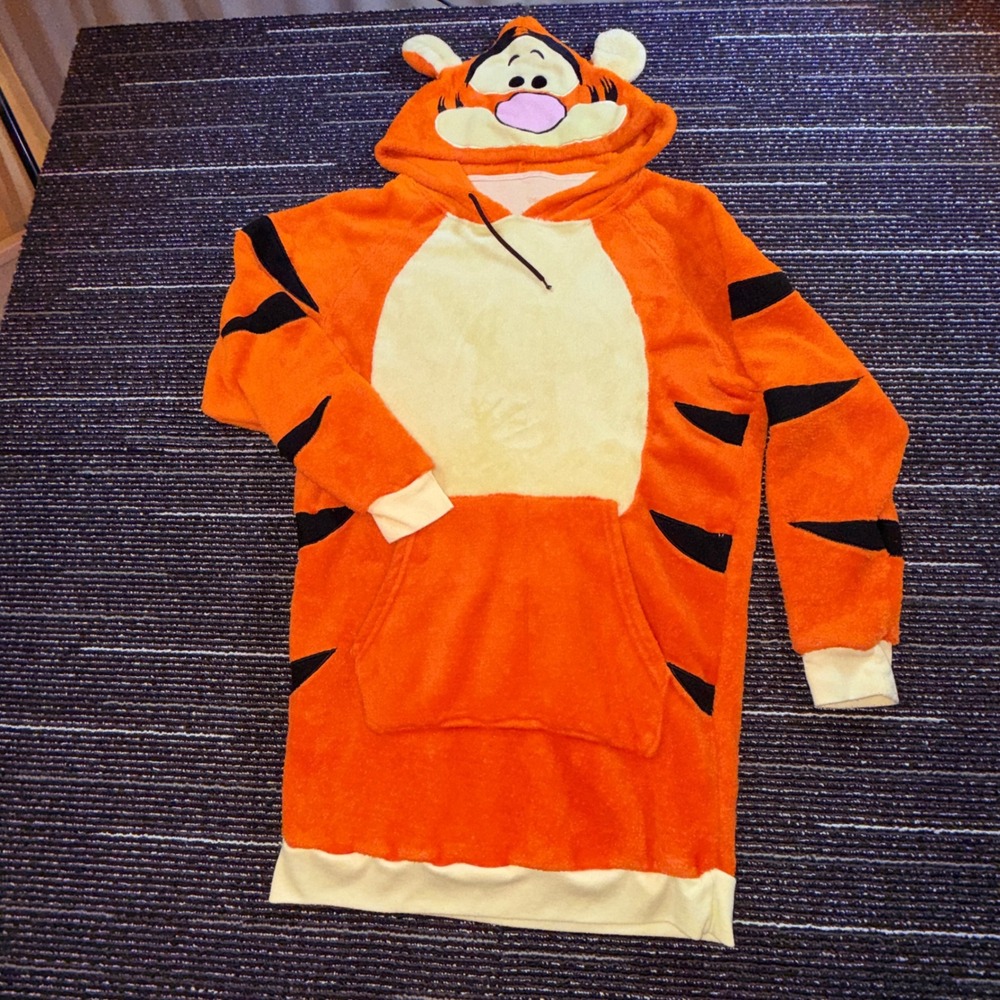 Disney Tigger Plush Hooded Sweatshirt S Orange Character Hoodie Lounger